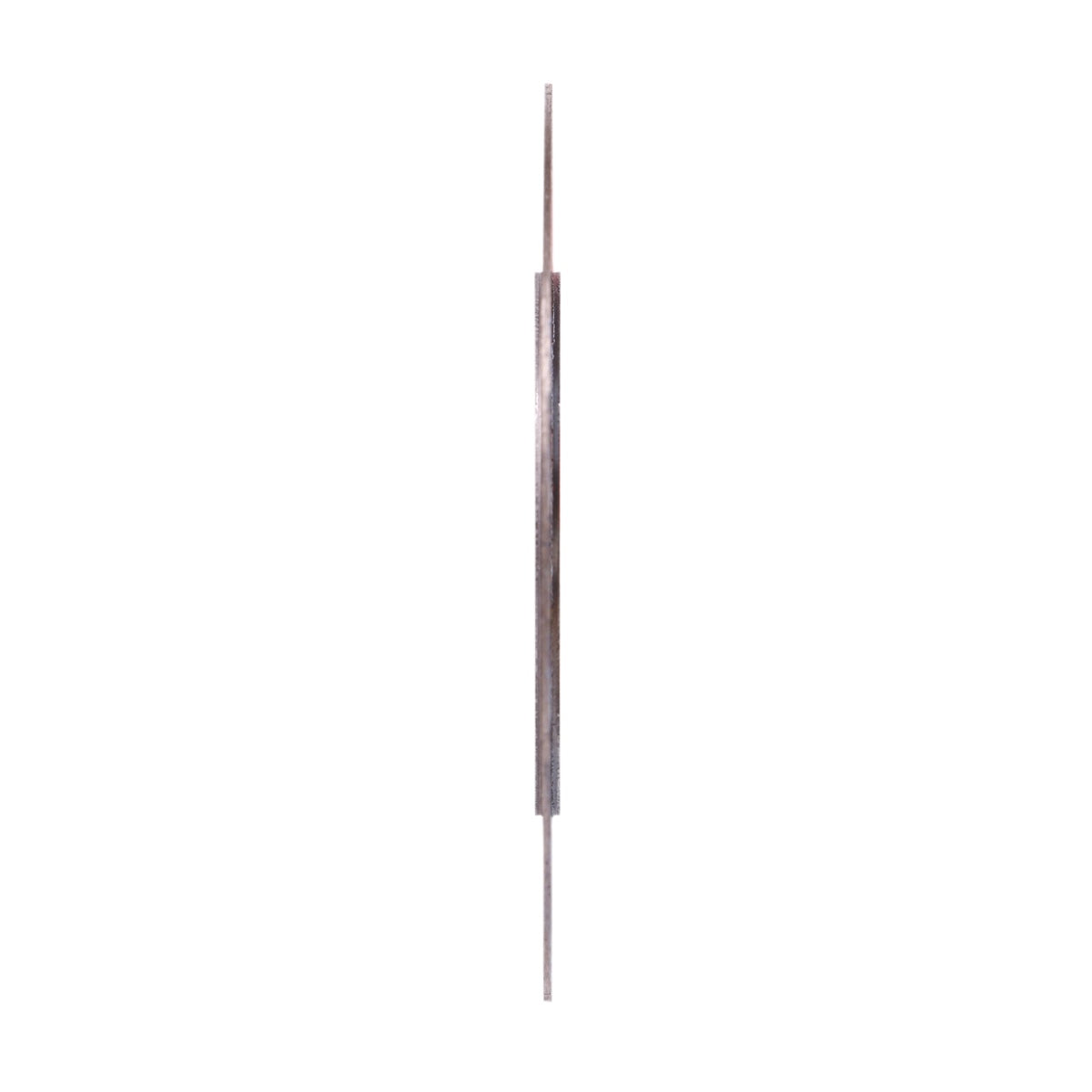 Close-up of DISTAR Scalpel diamond blade with 0.9 mm cutting edge