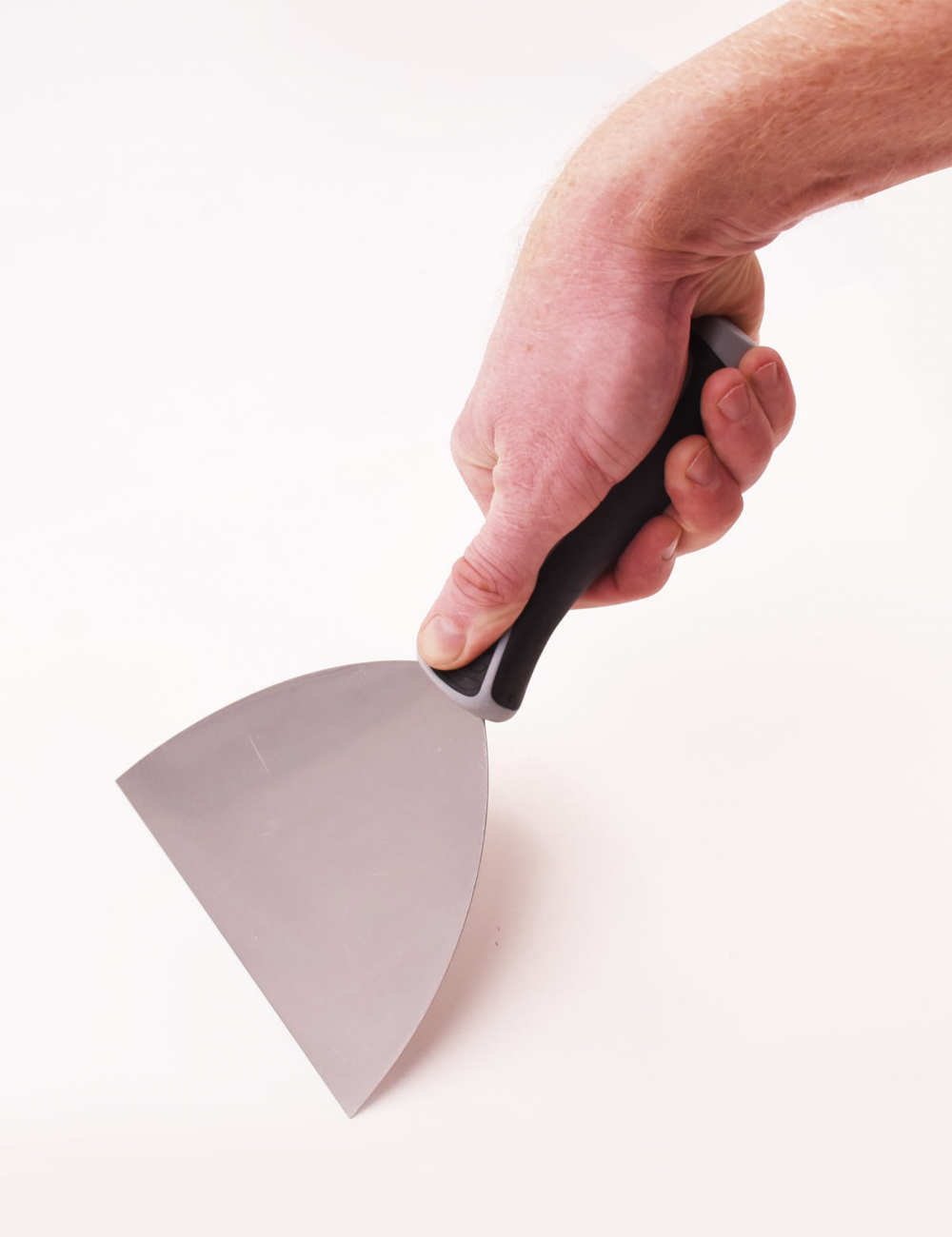 50007-Painter using 6 inch flexible joint knife