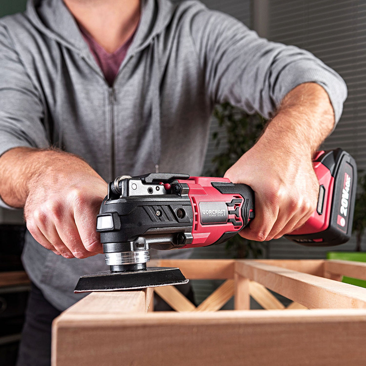 WorCraft 20V Brushless Oscillating Multi-Tool Kit with 4.0Ah Battery Options & Charger