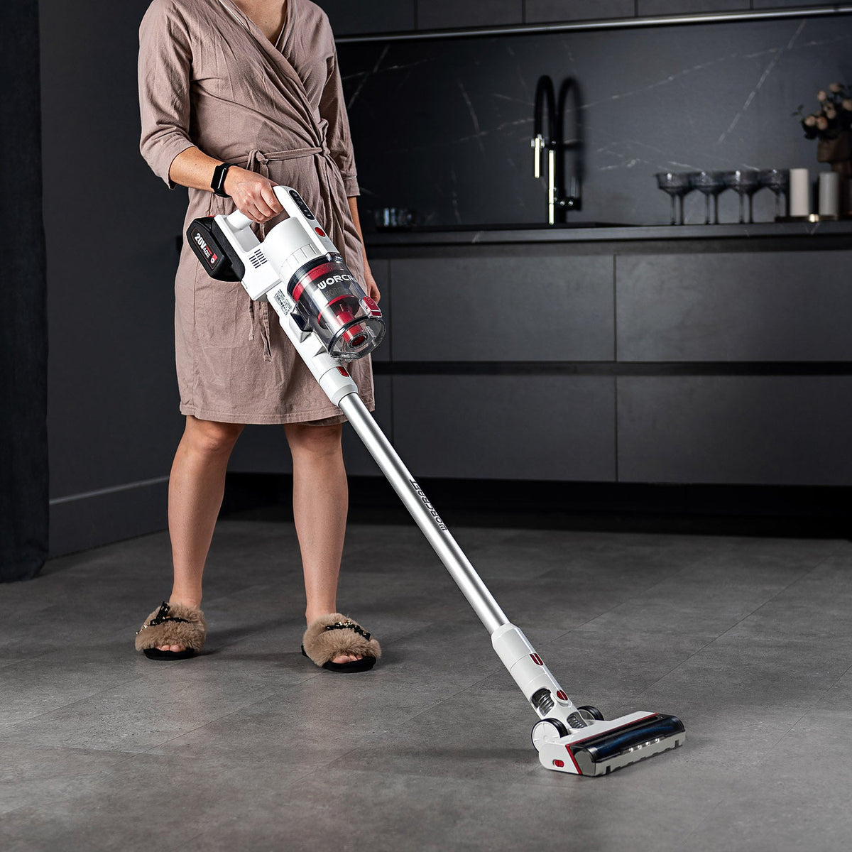 WorCraft 20V Cordless Stick Vacuum Kit with 4.0Ah Battery Options & Charger