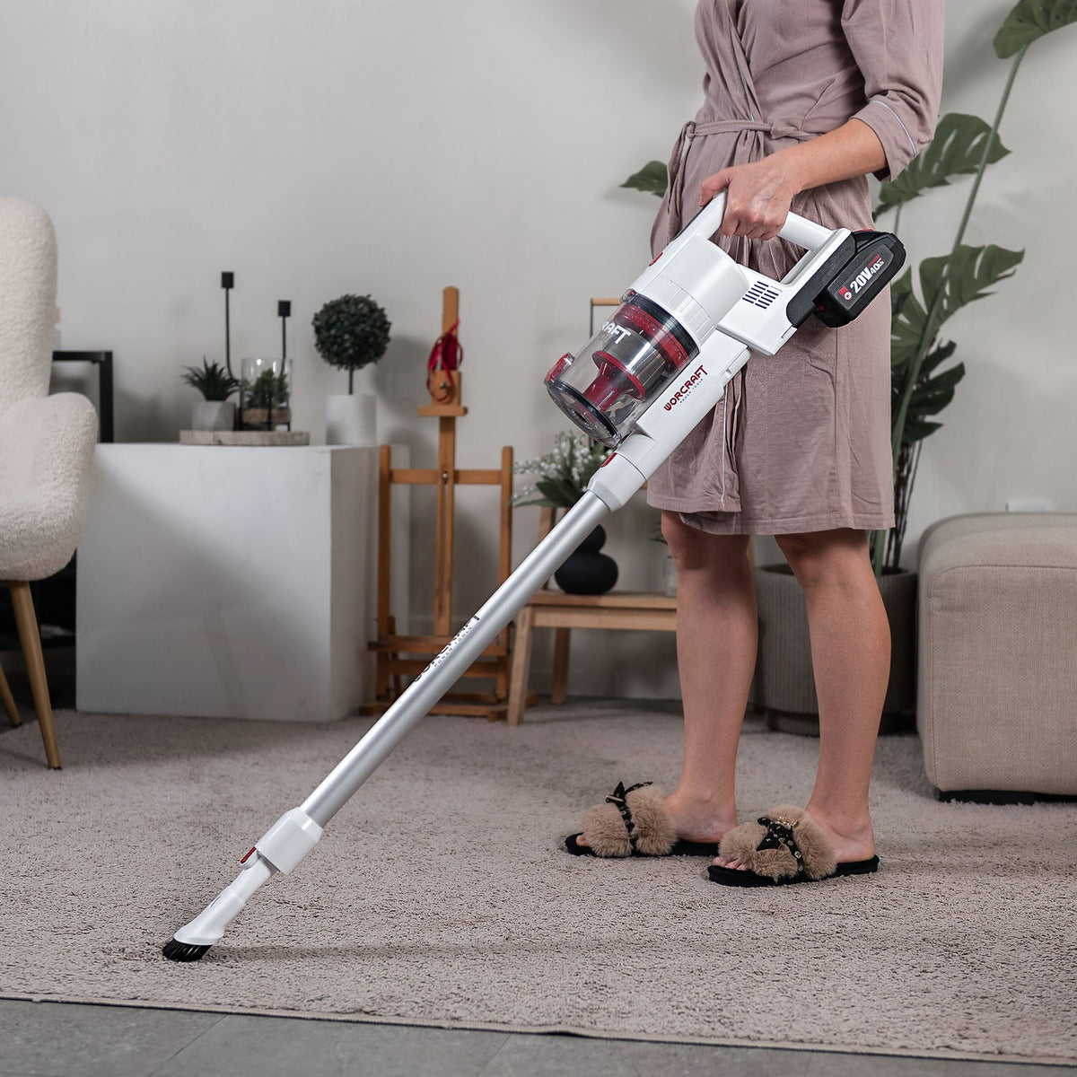 WorCraft 20V Cordless Stick Vacuum Kit with 4.0Ah Battery Options & Charger