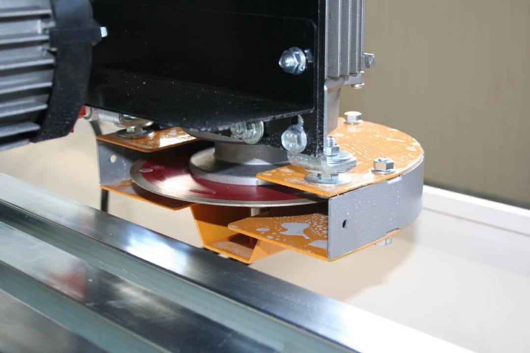 Achilli ANR Portable Stone Saw | Detail View | tile saw | Pro Tool Haus