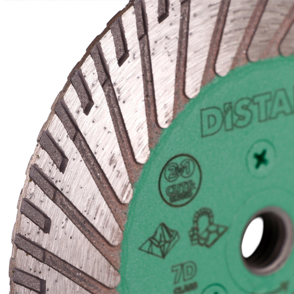 Close-up of a diamond blade with 'DISTAR' branding on a white background