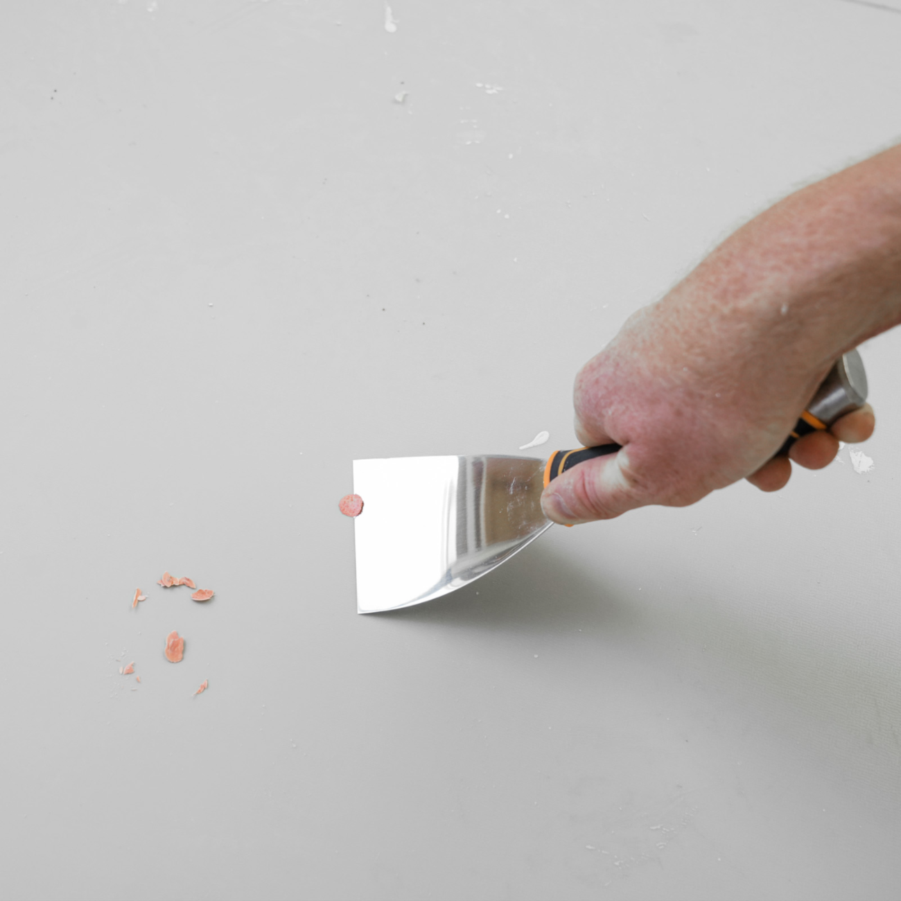 ROLLINGDOG USA GREYHOUND Series 3″ Flexible Angled Putty Knife – Stainless Steel Blade with Ergonomic Grip & Hammer Cap | ...