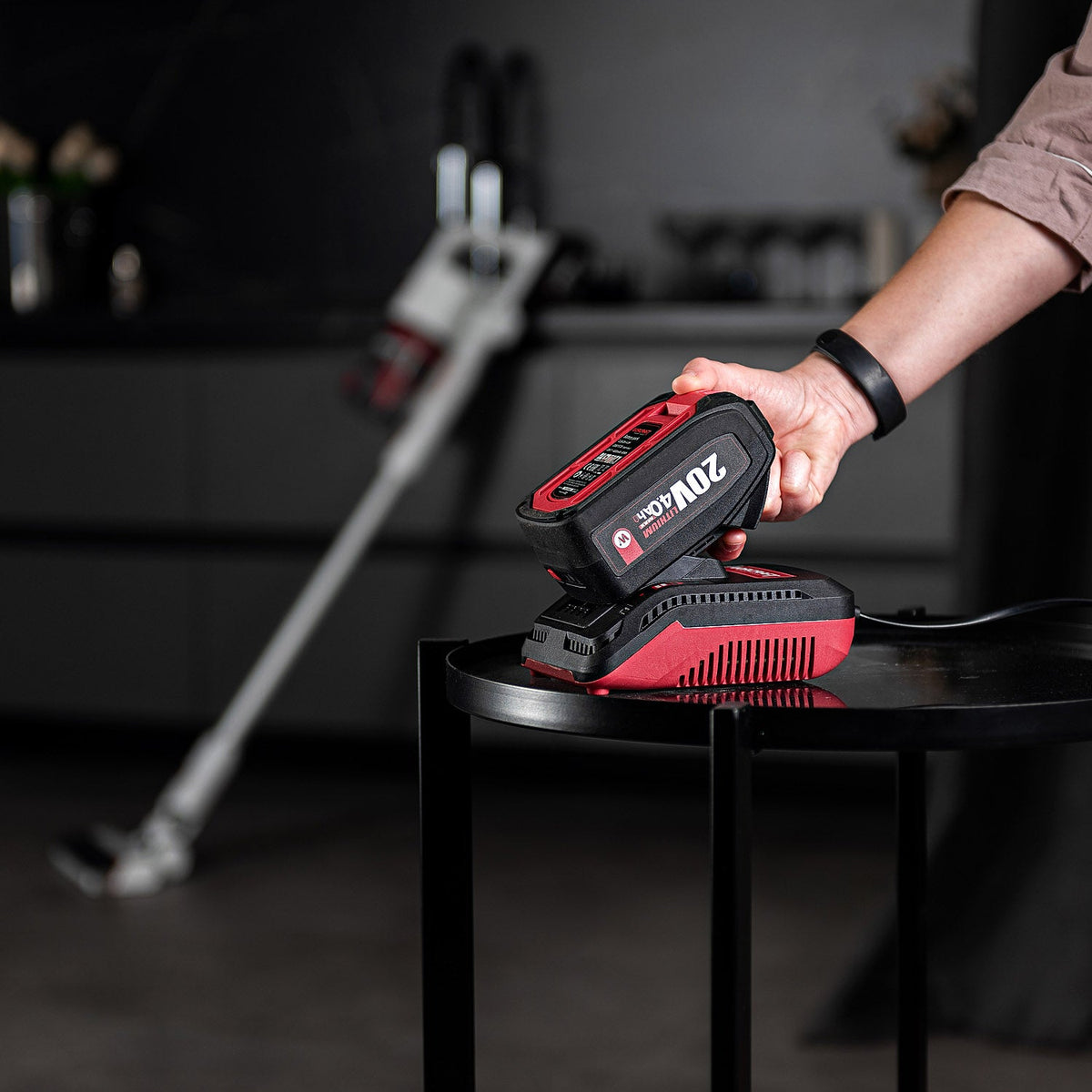 WorCraft 20V Cordless Stick Vacuum Kit with 4.0Ah Battery Options & Charger
