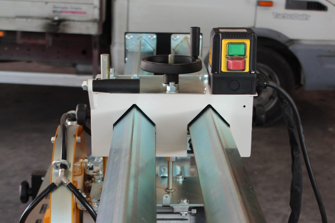 Achilli TAG Portable Wet Bridge Saw | Application View | achlli | Pro Tool Haus